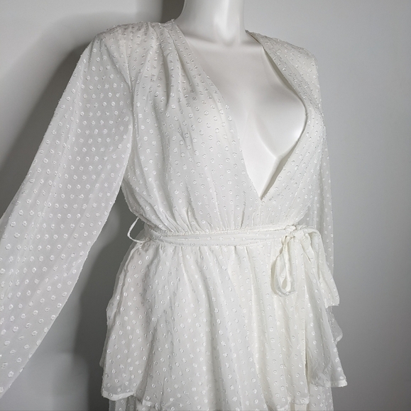 NWT Lioness white legendary lovers plunge v neck tie waist dress XXL - Picture 3 of 14